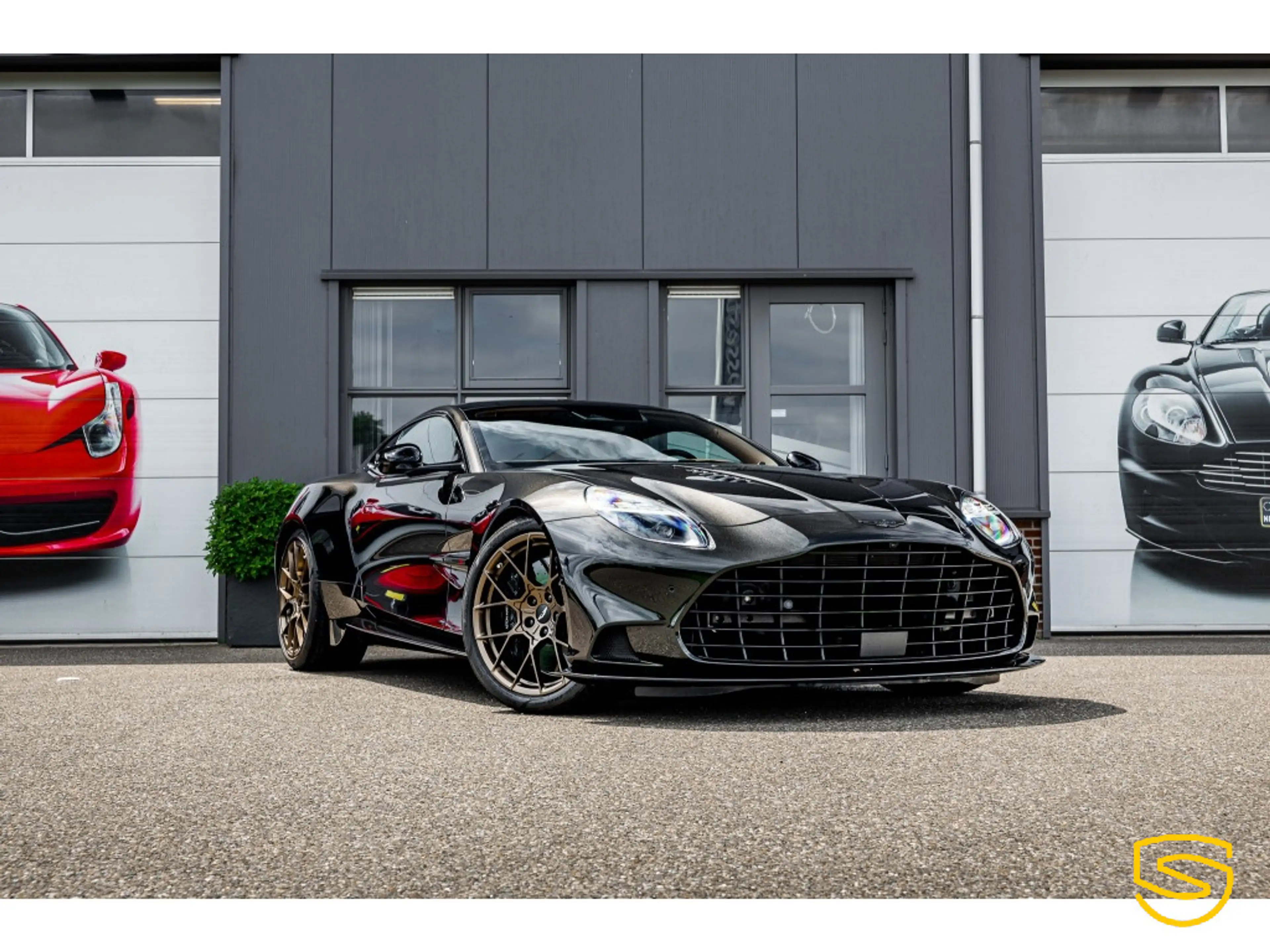 Aston Martin Vanquish Onbekend