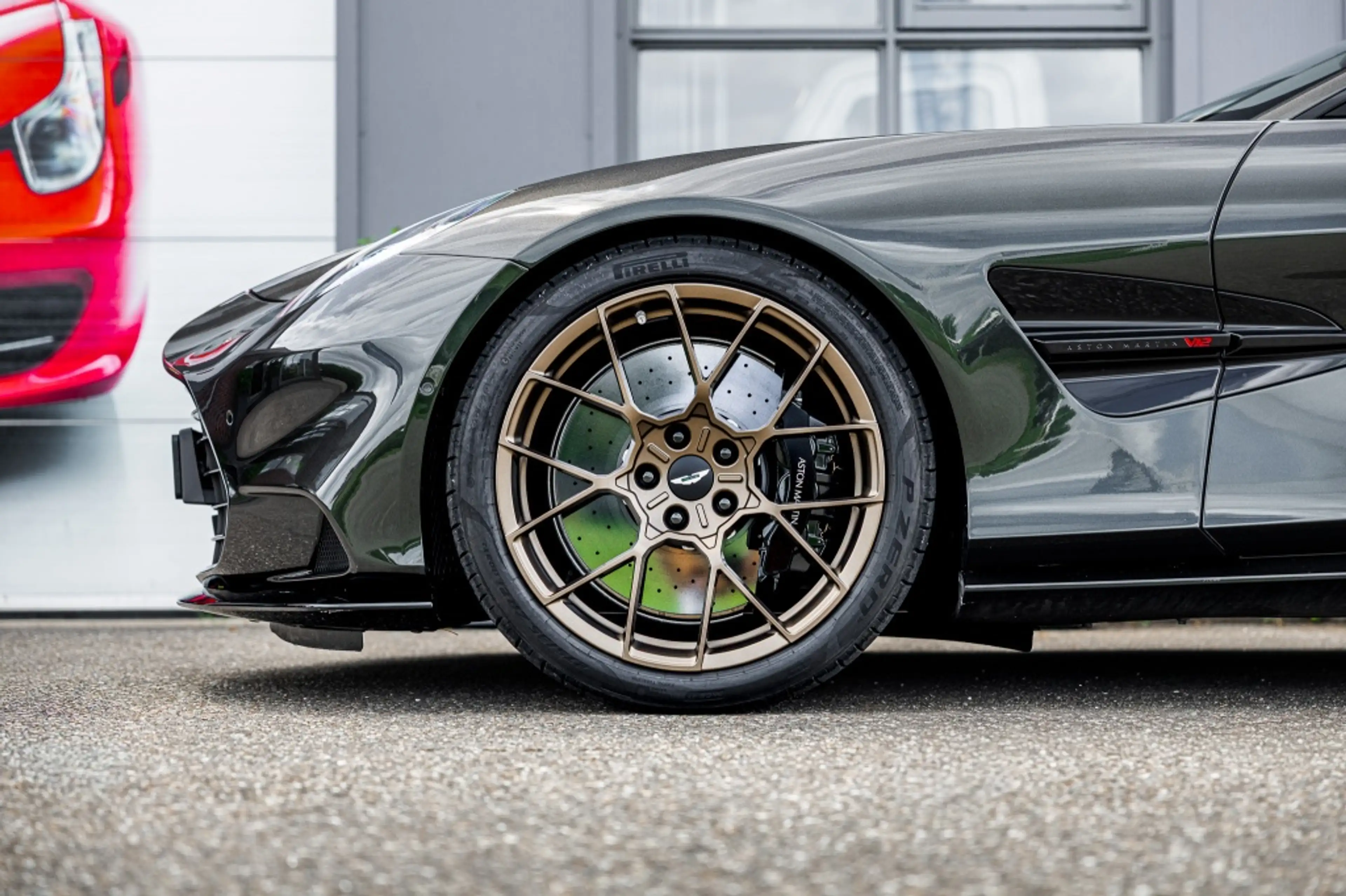 Aston Martin Vanquish Onbekend — photo 5