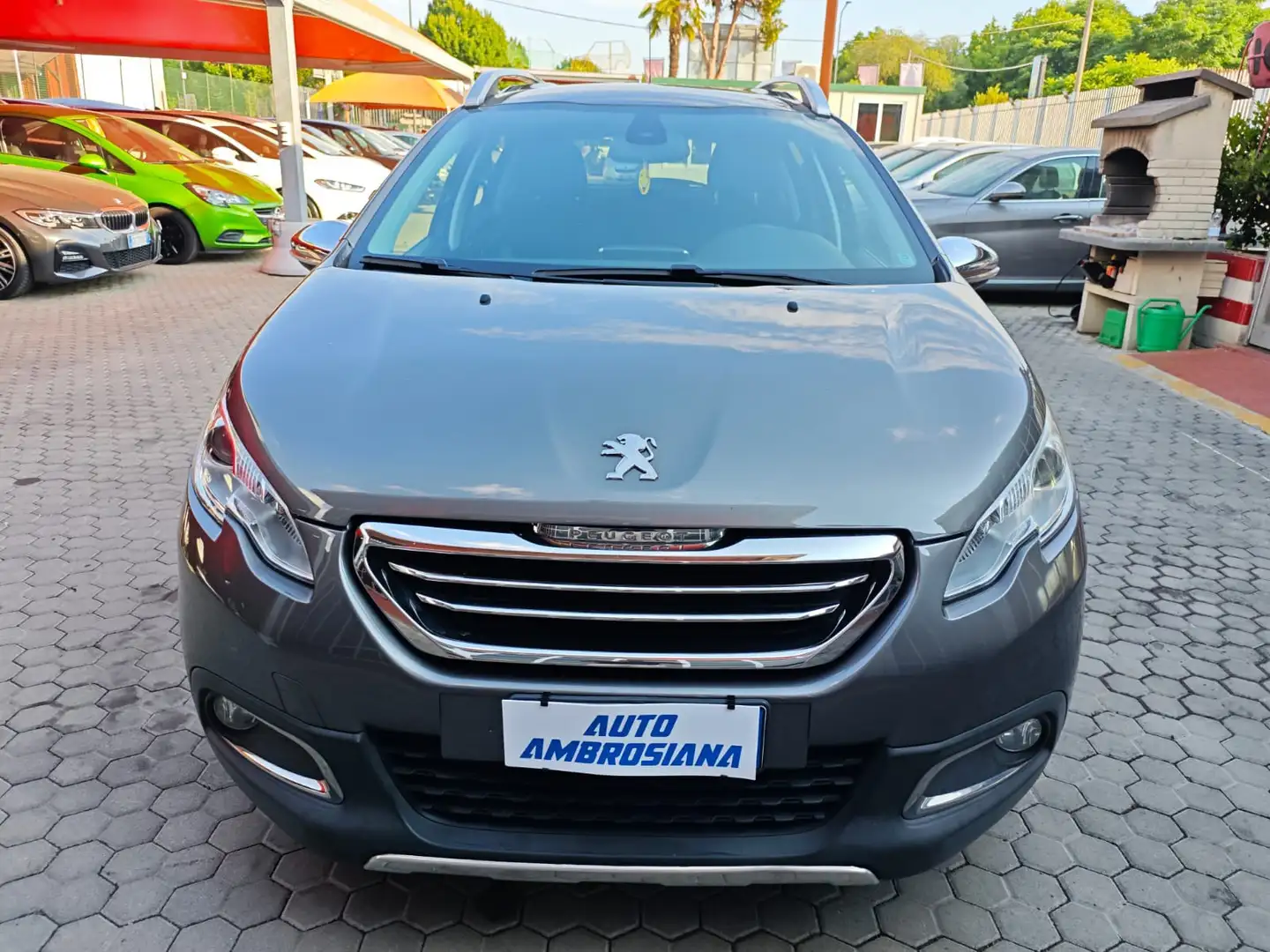 Peugeot 2008 2008 1.6 bluehdi Allure 100cv Grijs - 2