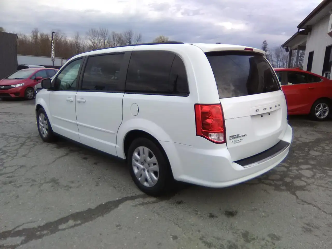 Dodge Grand Caravan снимка Dodge Grand Caravan