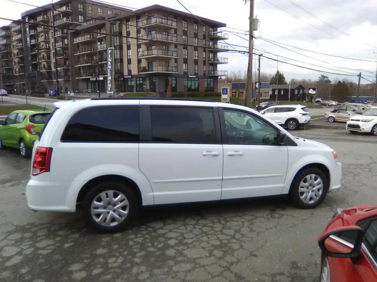 Dodge Grand Caravan снимка Dodge Grand Caravan