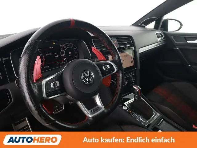 Volkswagen Golf view 11