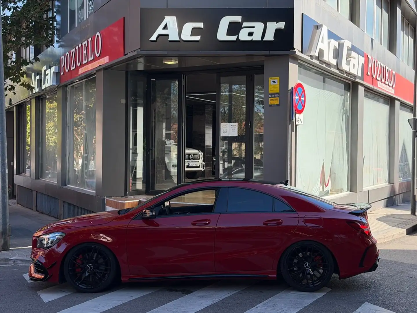 Mercedes-Benz CLA 45 AMG Mercedes-AMG 4MATIC Rojo - 1