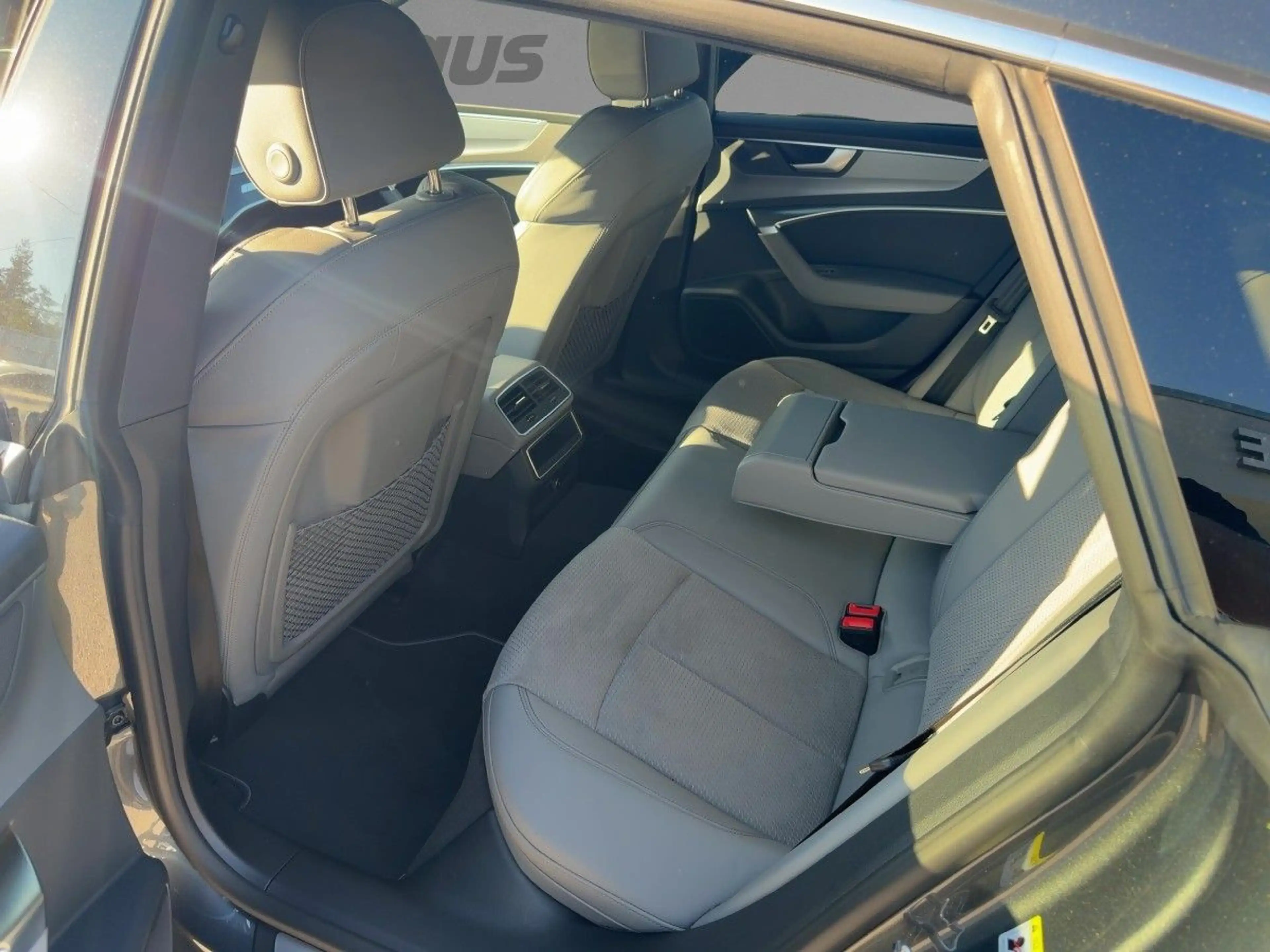 Audi A7 45 Sportback 2.0 TFSI quattro S-Line LED Pano — photo 10
