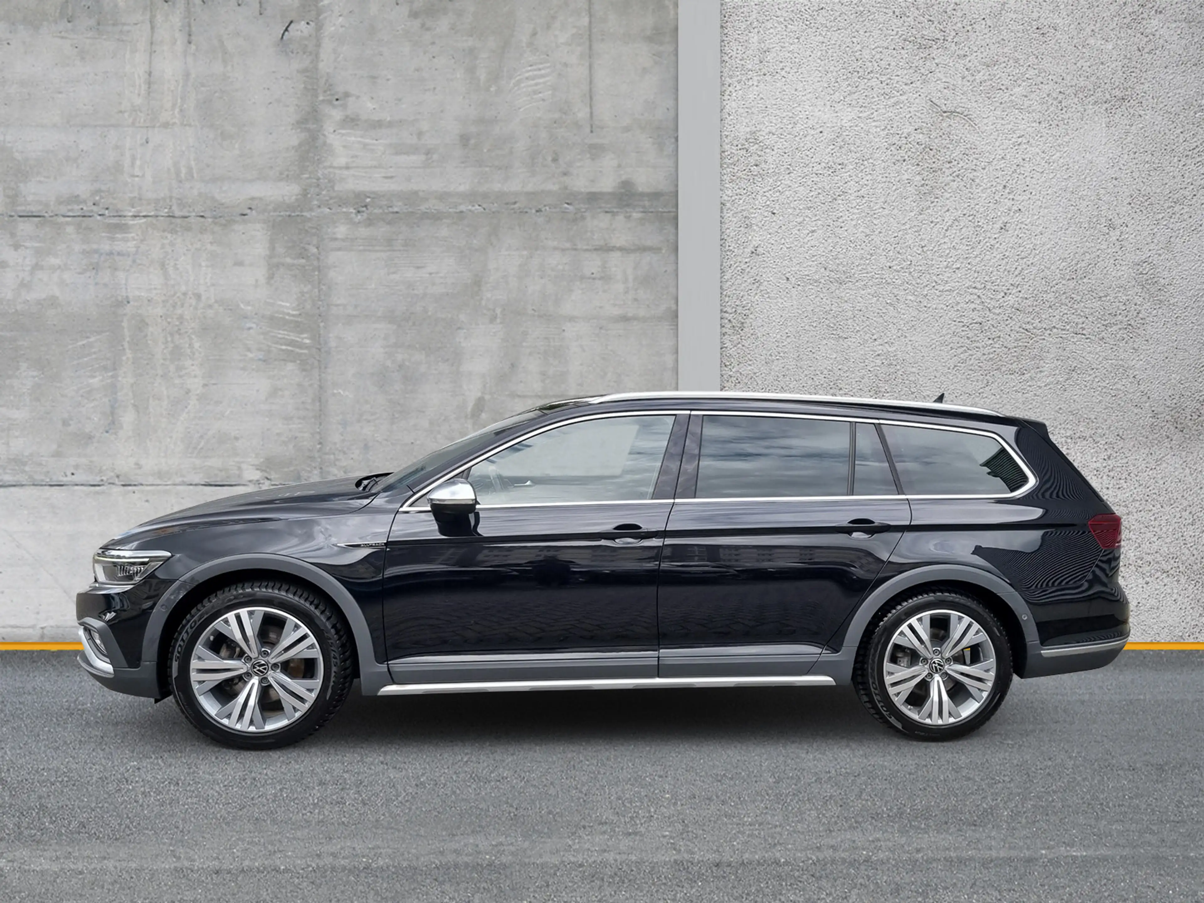 Volkswagen Passat Alltrack 2.0 TDI 4M MATRIX STANDHZG AHK — photo 2