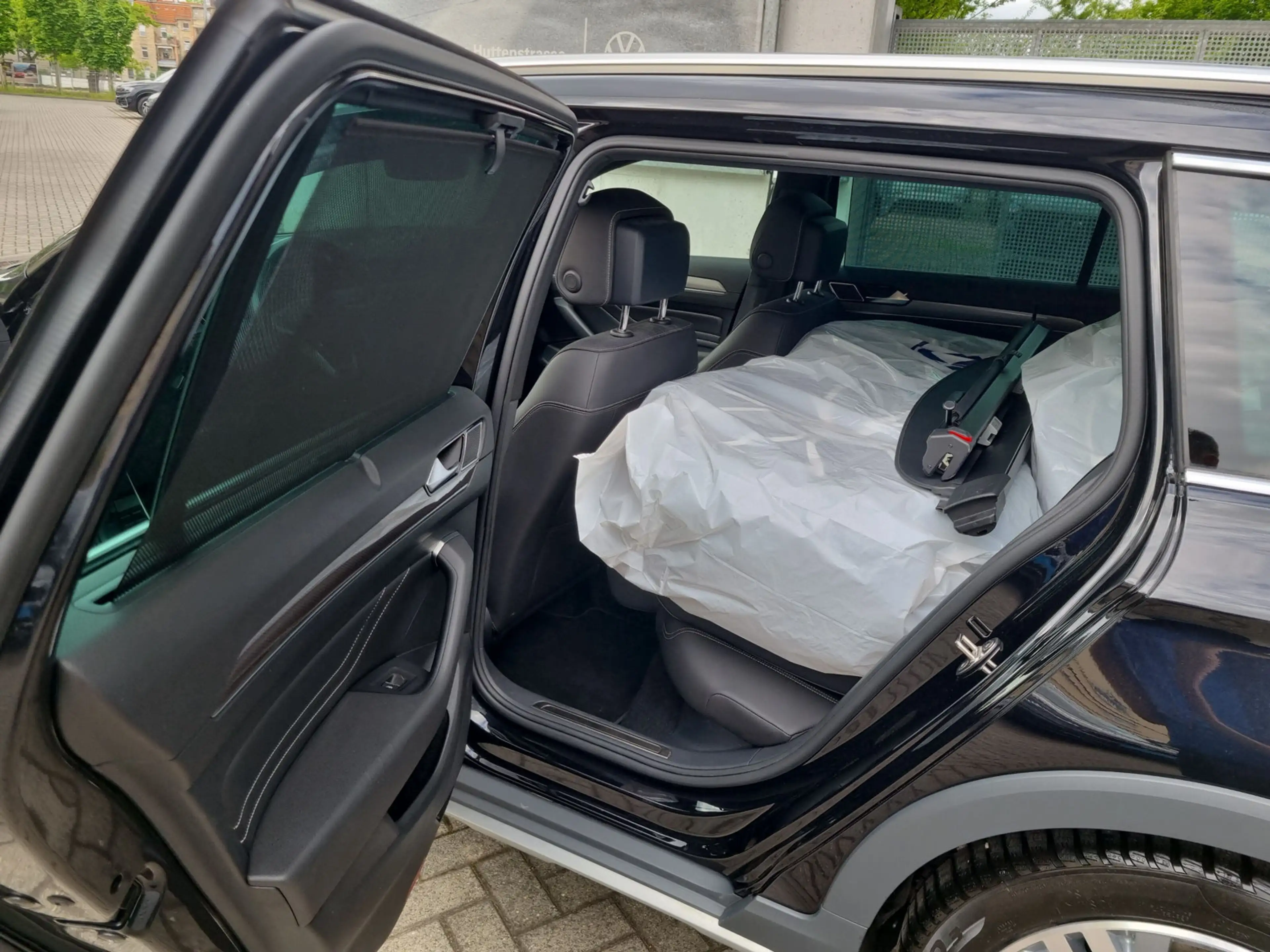 Volkswagen Passat Alltrack 2.0 TDI 4M MATRIX STANDHZG AHK — photo 14