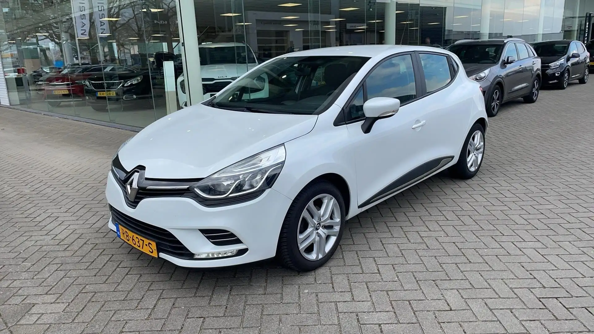Renault Clio 0.9 TCe Zen Bianco - 1