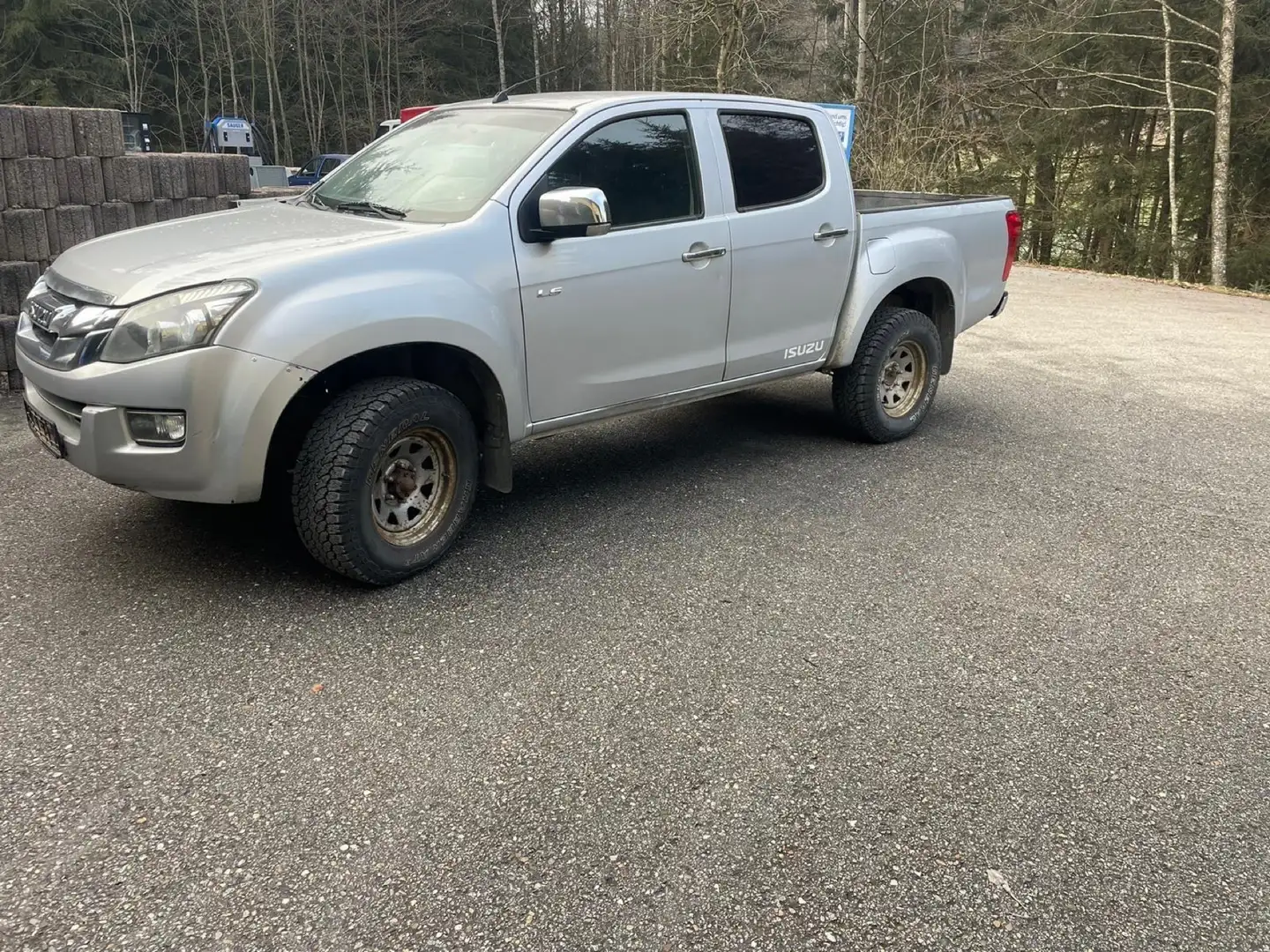 Isuzu D-Max 2.5 Td - 1