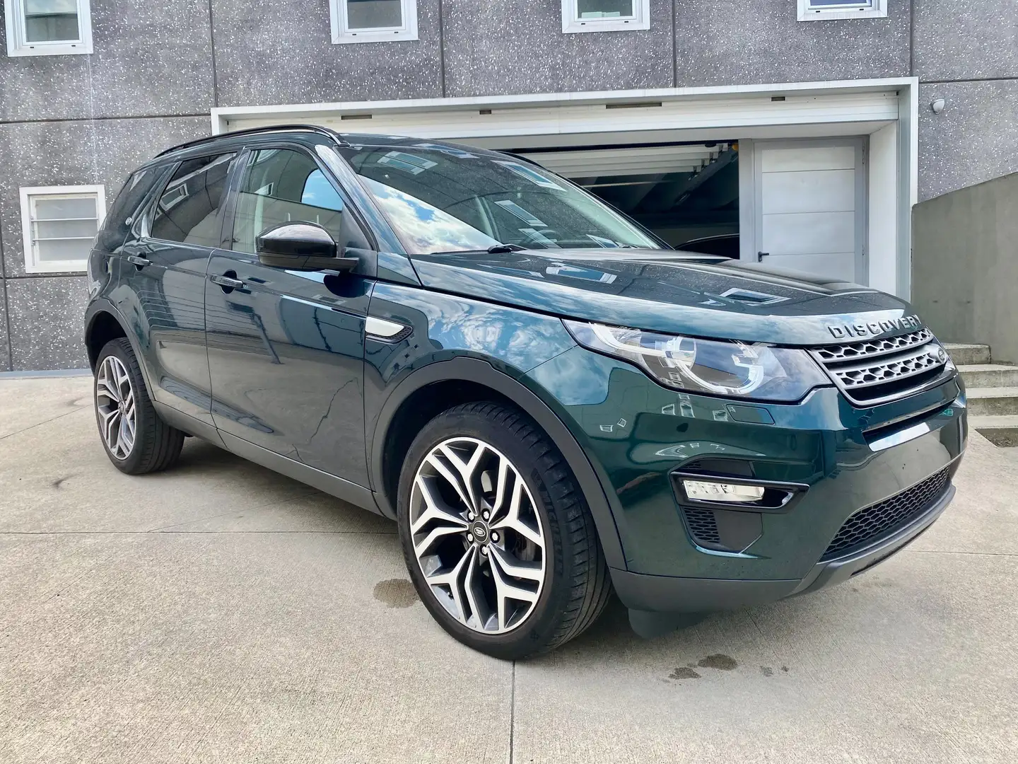 Land Rover Discovery Sport 2.0 R-DYNAMIC - CERCHI 20'' - CATENA NUOVA!!!!! Schwarz - 1