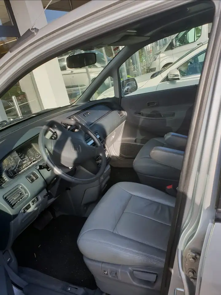 Honda Shuttle 2.3i ES, foto 5
