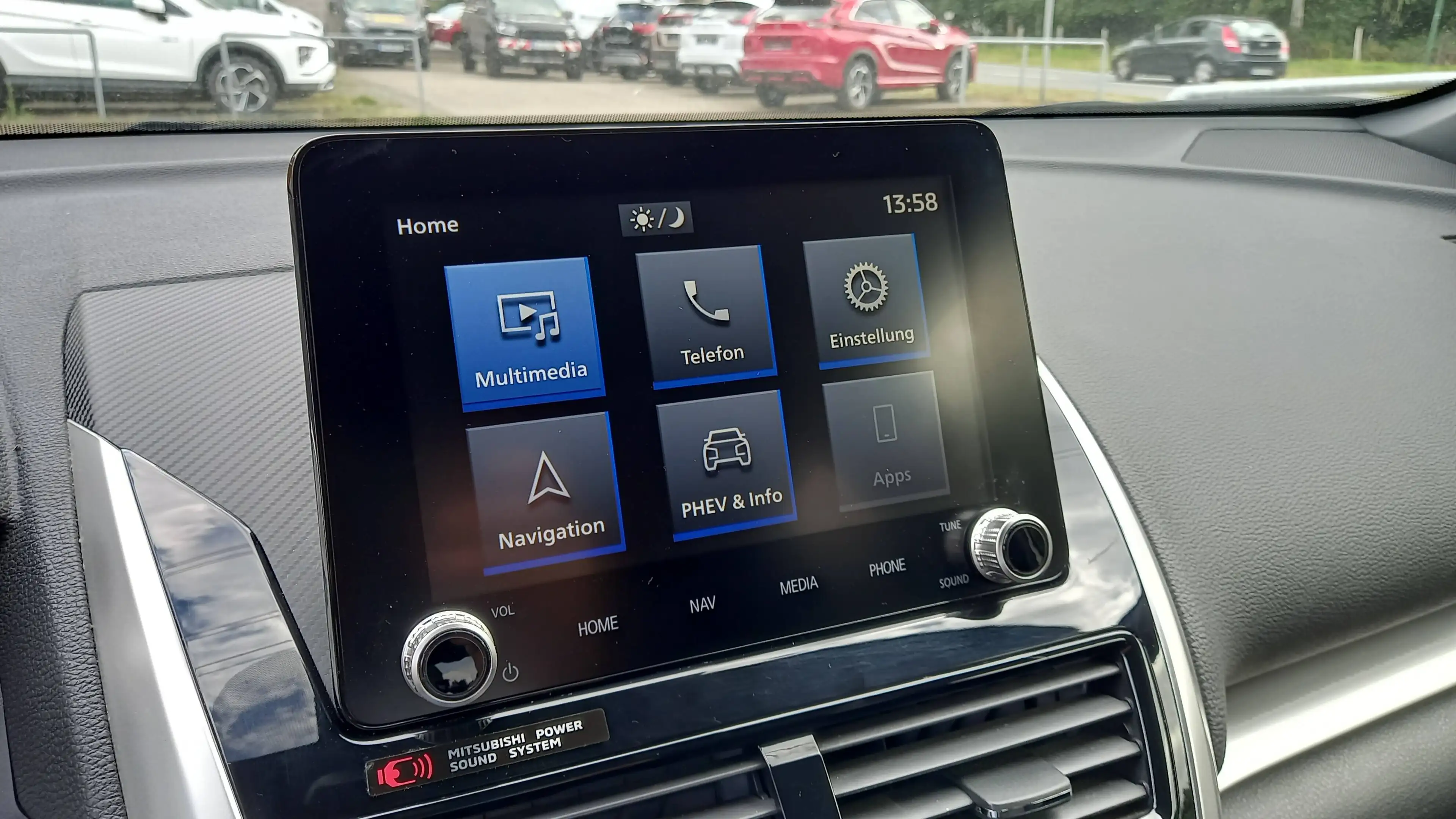 Mitsubishi Eclipse Cross Plus Select 4WD — photo 12
