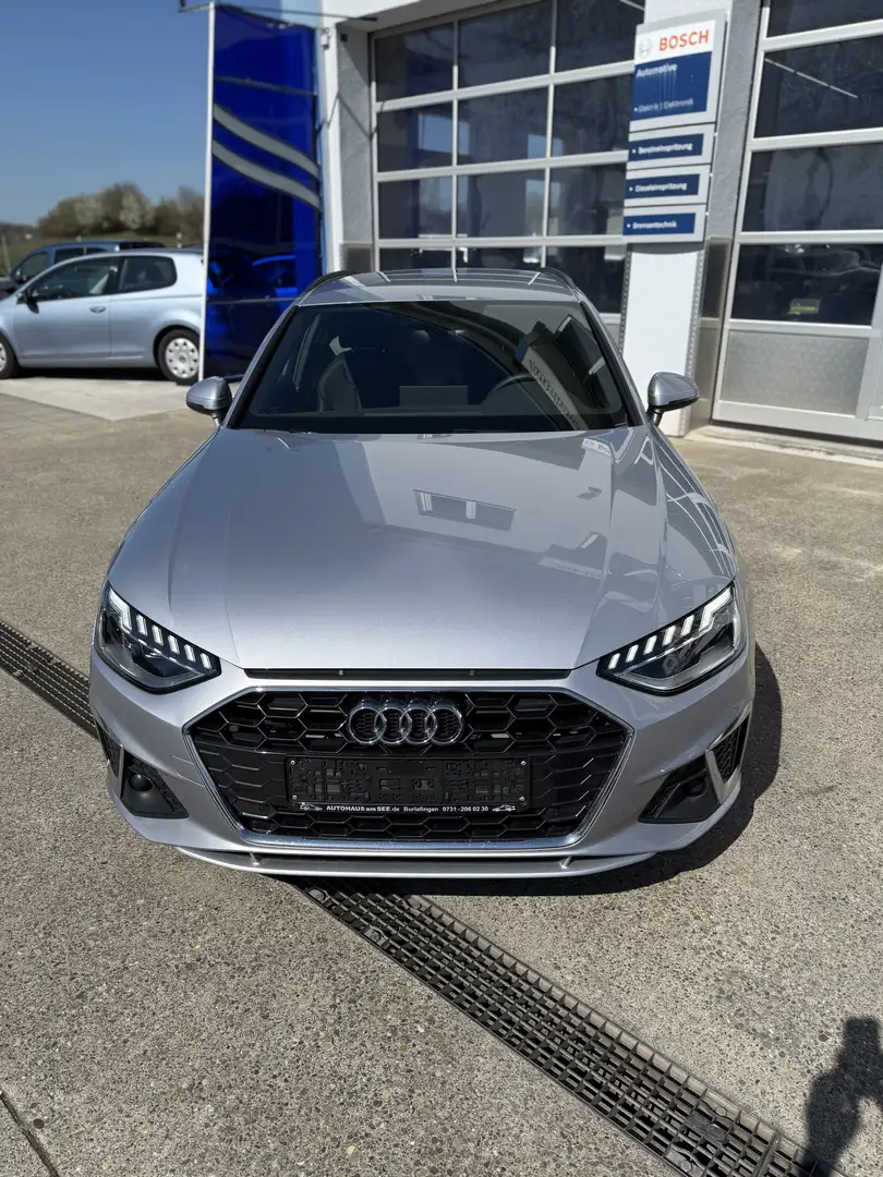 Audi A4 35 TDI S line Silber - 2
