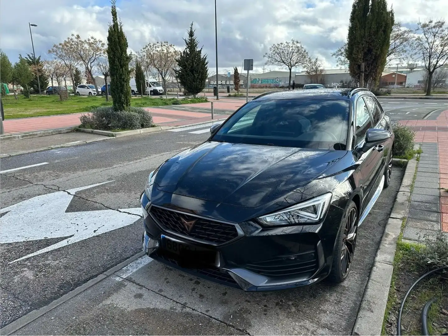 CUPRA Sonstige SP 1.4 e-Hybrid 180kW (245CV) DSG Schwarz - 2