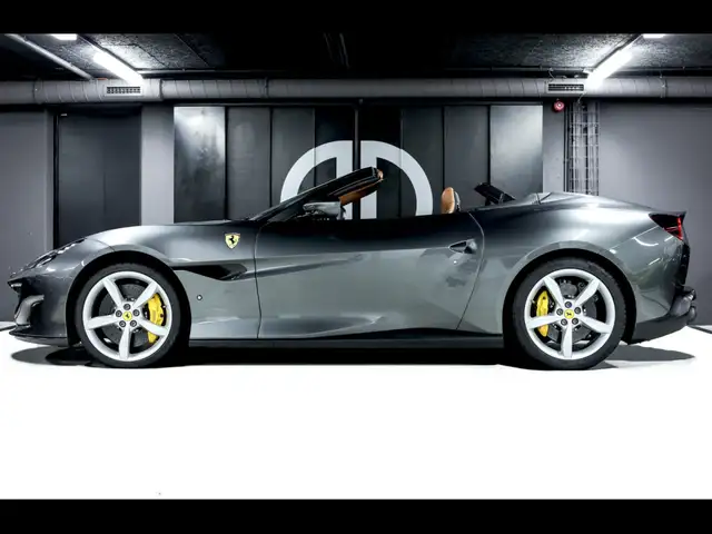 Ferrari Portofino 3.9 V8°GRIGIO SILVERSTONE°POWER°PPF°CARBON°KAM 2x