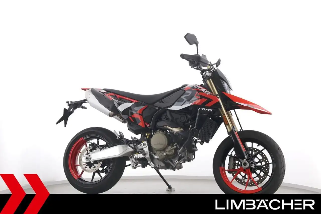 Ducati Hypermotard 698