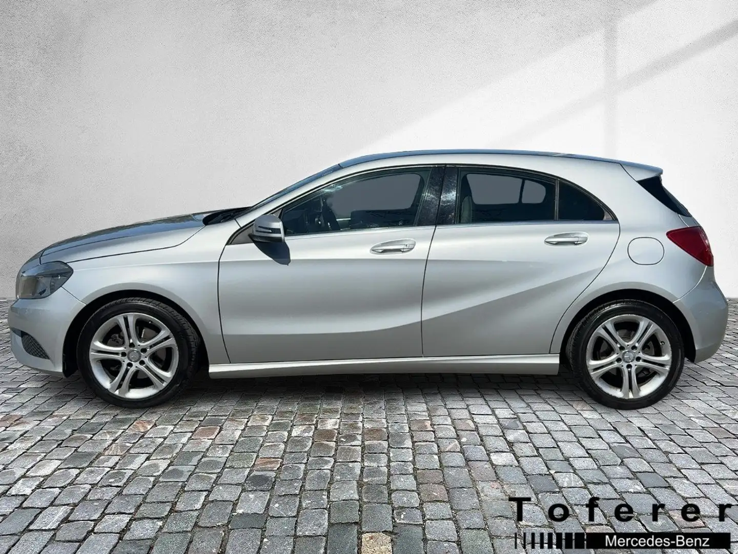 Mercedes-Benz A 180 Leder RKam Klima Shz Silber - 2