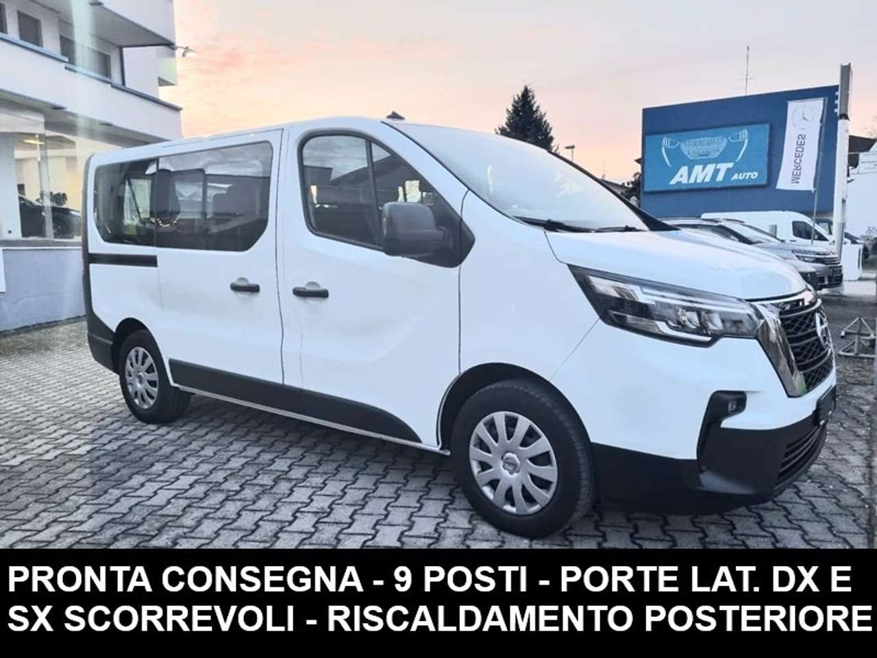 Renault Trafic NISSAN PRIMASTAR 2.0 dCi PC-TN Bus 110CV RS
