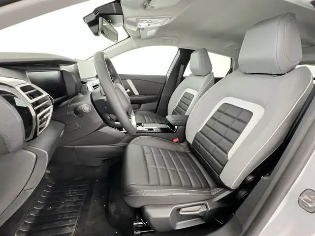Citroen C4 view 8