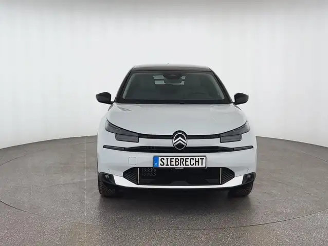 Citroen C4 view 2