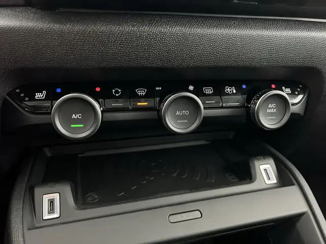 Citroen C4 view 14