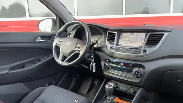 Hyundai Tucson view 4
