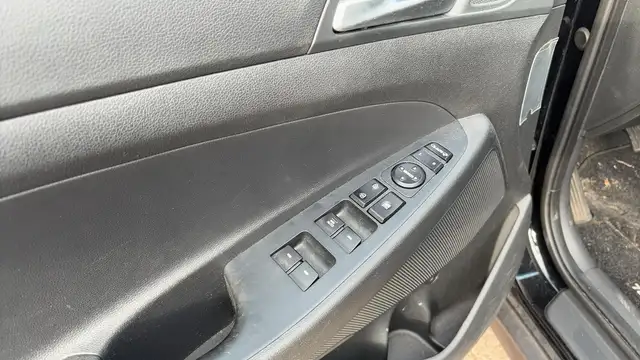 Hyundai Tucson view 6