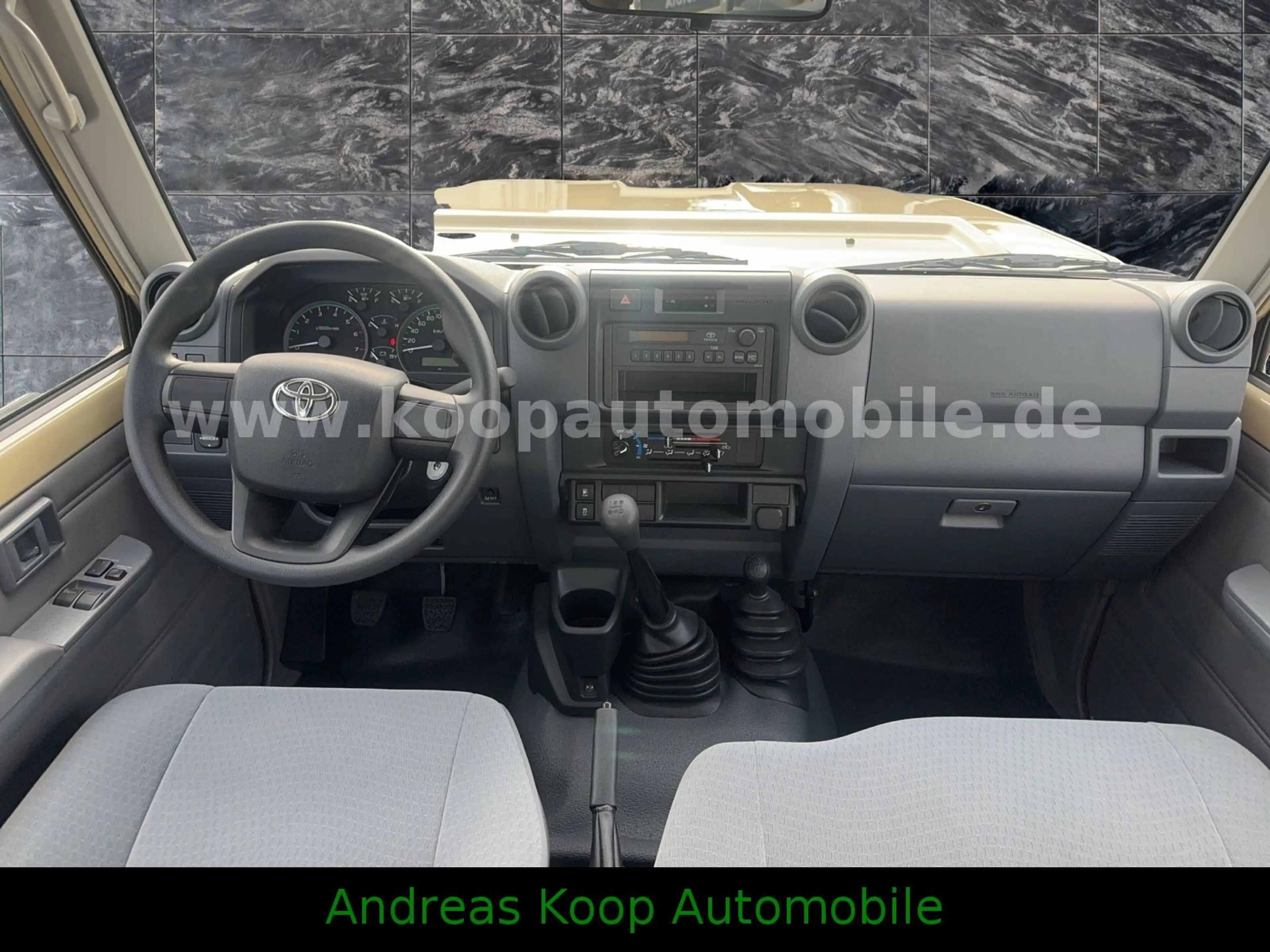 Toyota Land Cruiser GRJ 78 4,0i V6 PowerPaket 2x90 EFH — photo 11