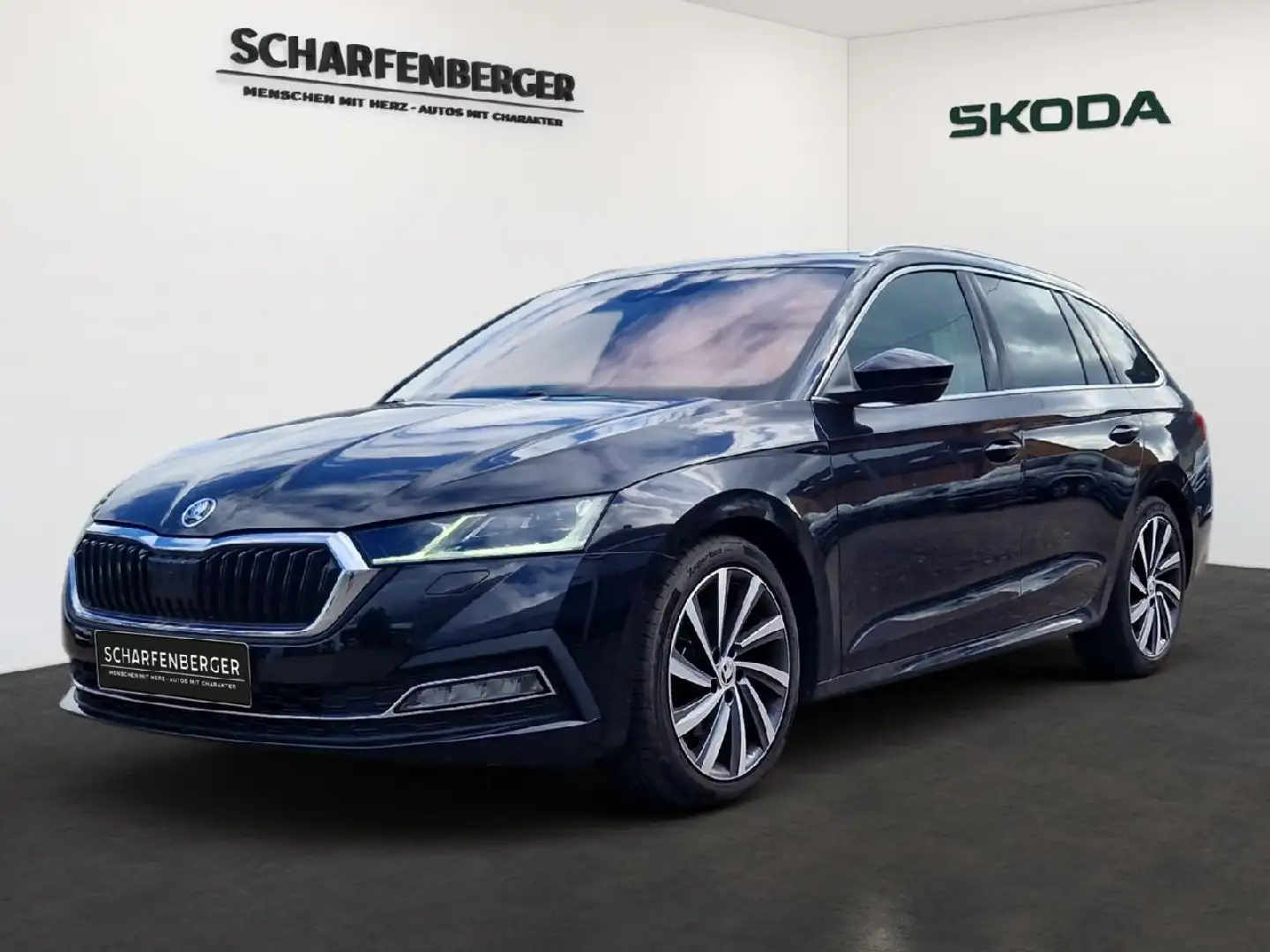 Skoda Octavia Style * Pano,Navi,Head-Up,ACC* Noir - 1