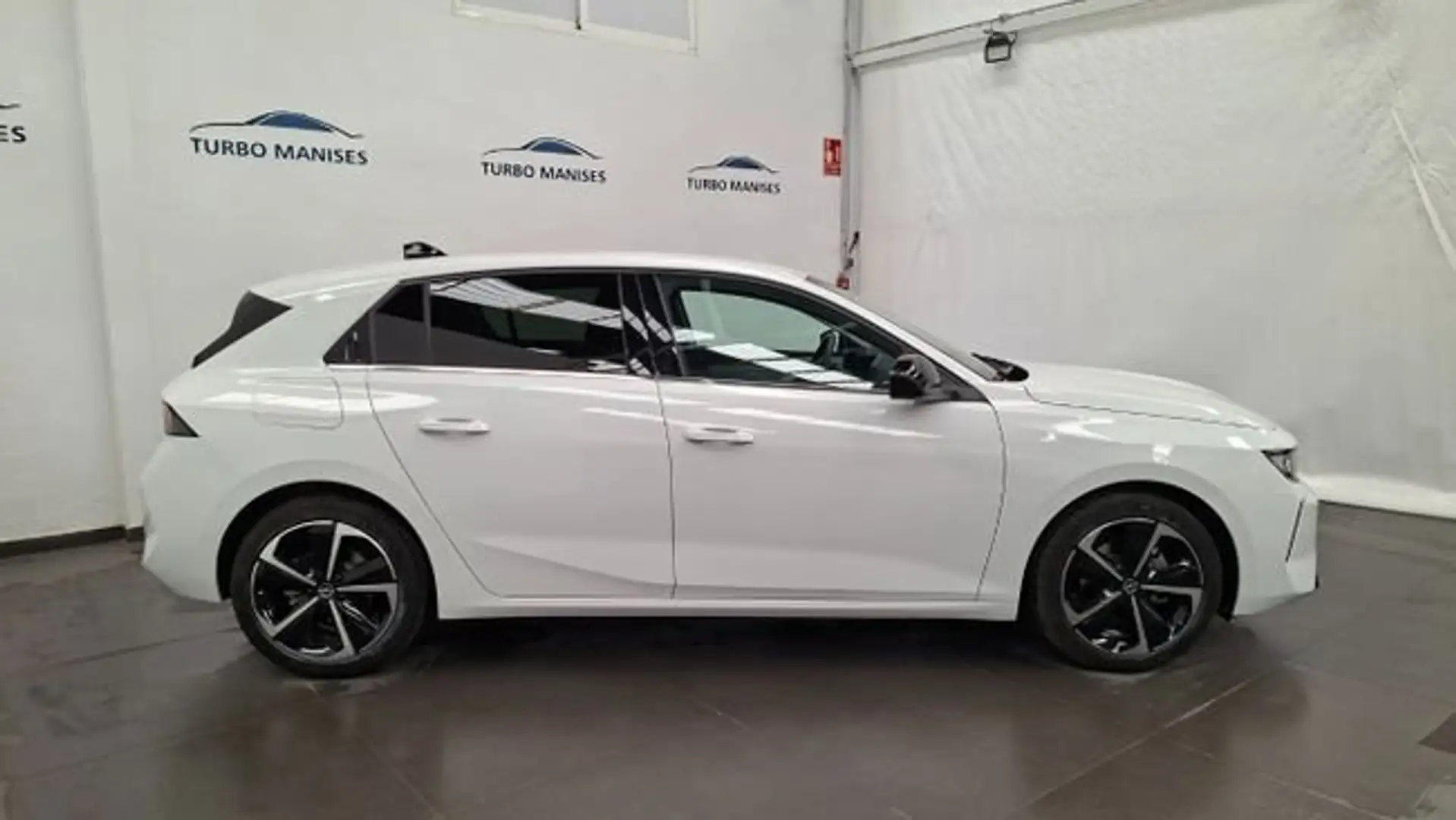 Opel Astra 1.2T XHT S/S Elegance Aut. 130 Blanco - 2