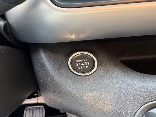 Jeep Avenger view 9