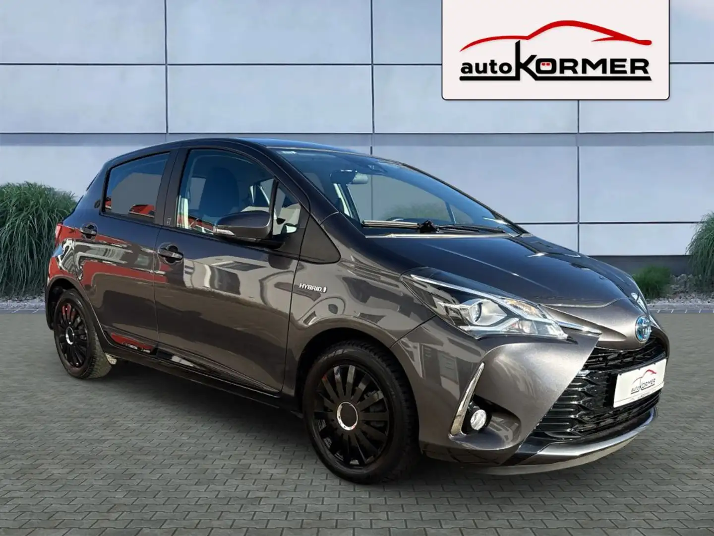 Toyota Yaris Hybrid 1.5 Team D Navi,Sitzhzg.,Kamera,PDC,8-fach Grau - 1
