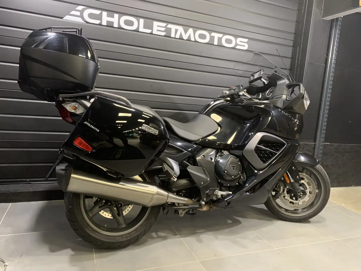 Triumph Trophy Negru - 2