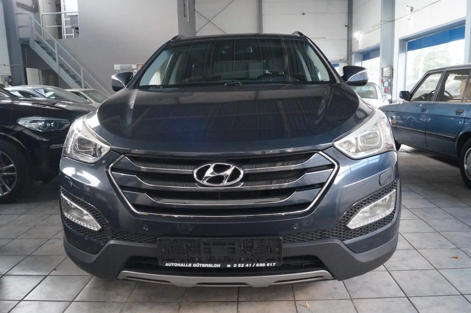 Hyundai SANTA FE 2-2 Premium 4WD*Leder*AHK*Kamera* - 2