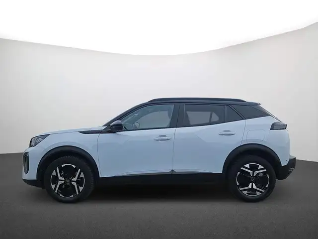 Peugeot 2008 view 5