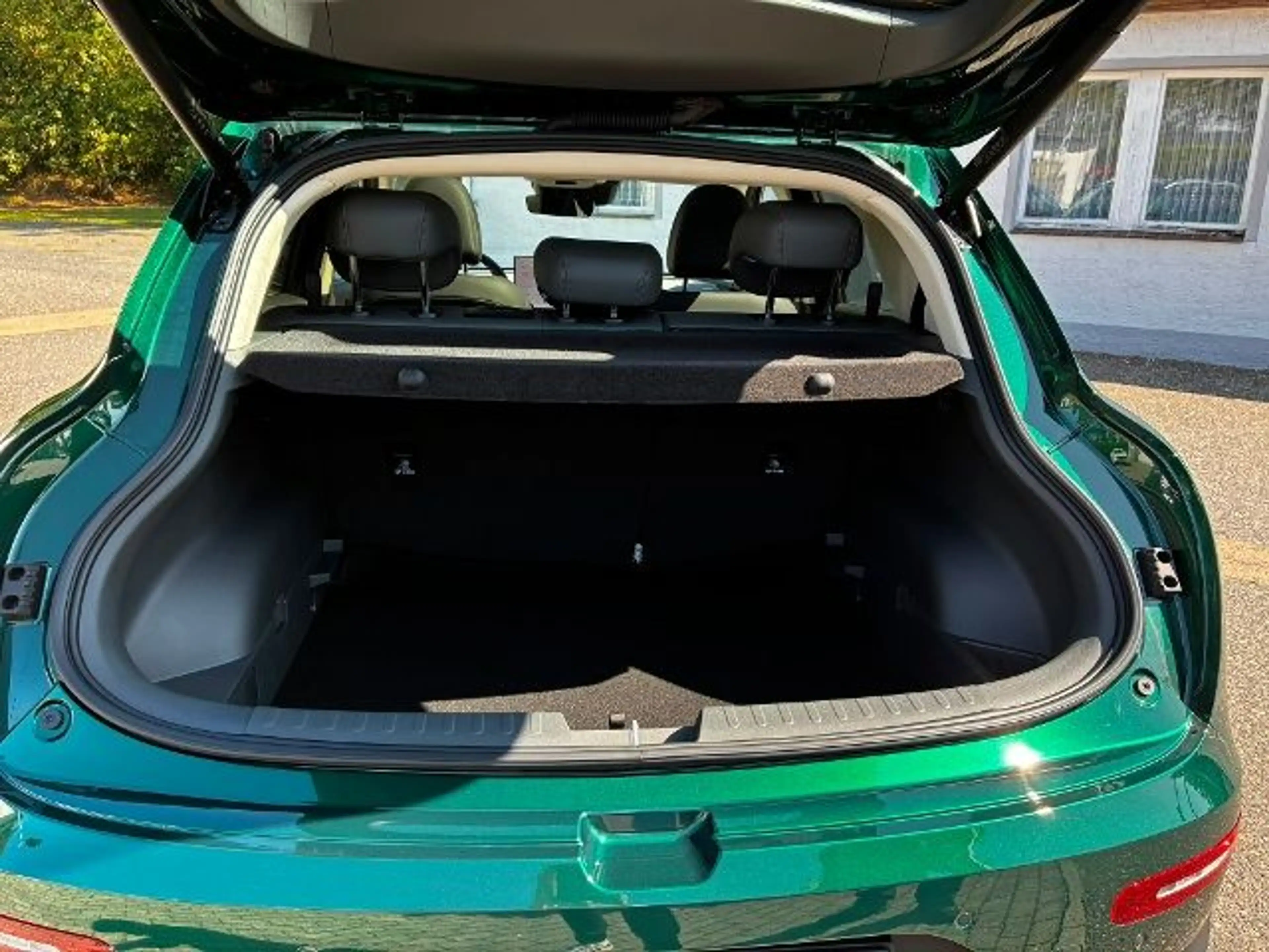 GWM ORA 5 SUV Hybrid Luxury inkl. Panoramadach — photo 12