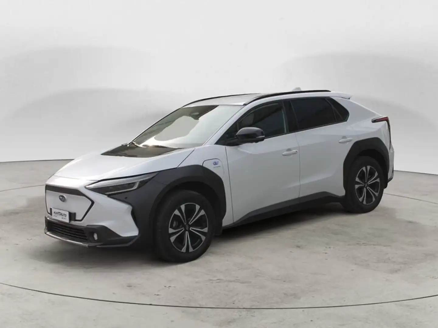 Subaru Solterra 71,4 kWh 4E-xperience Alb - 1