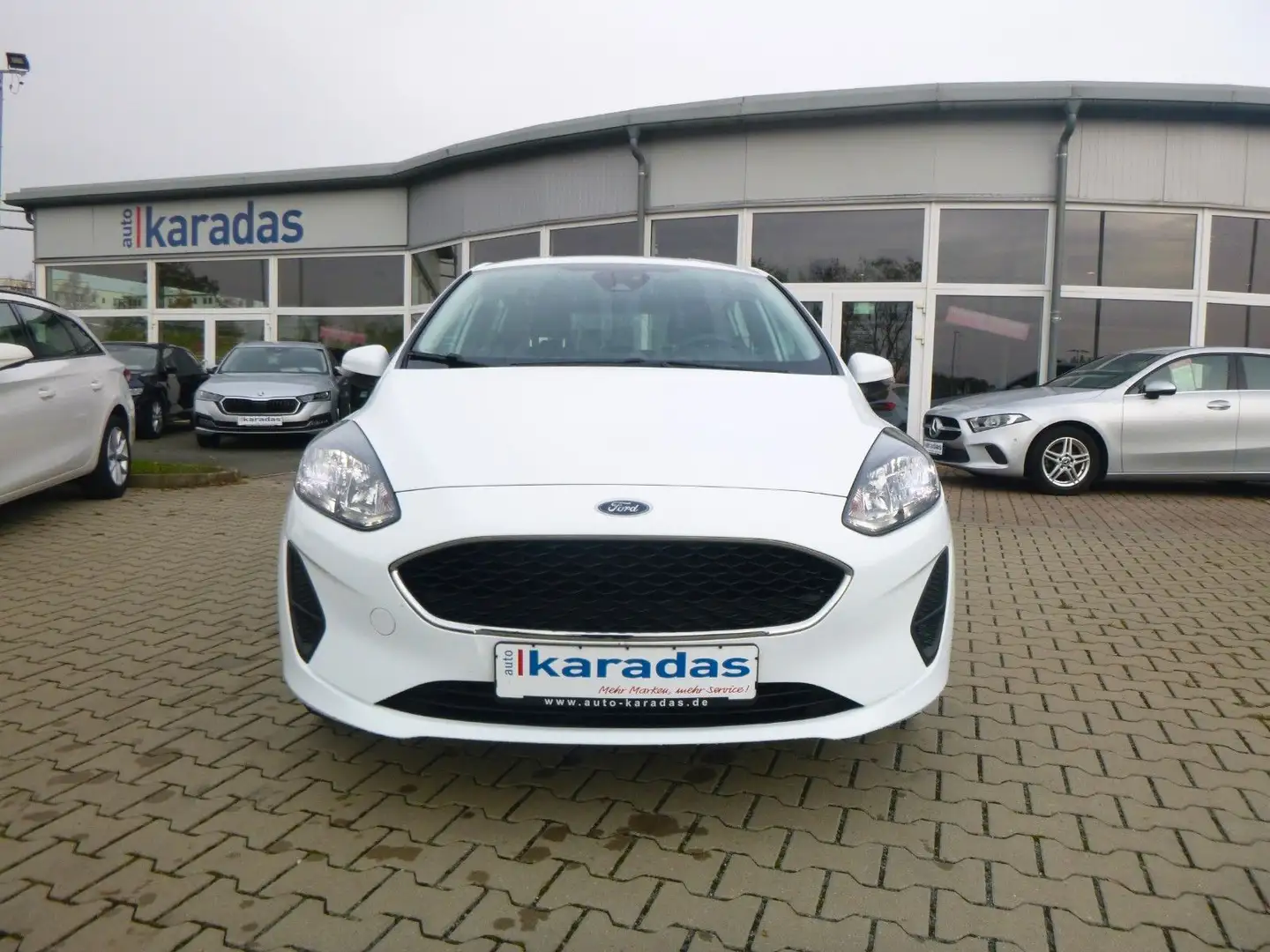 Ford Fiesta Cool & Connect 36.6867KM/Navi/PDC Weiß - 2