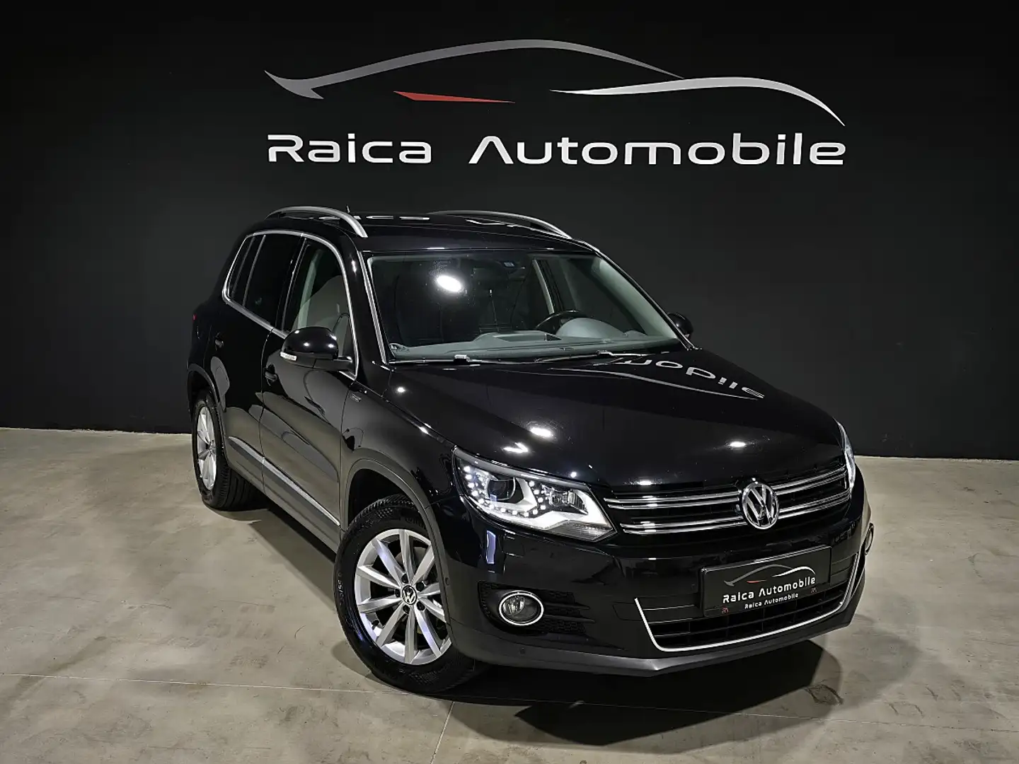 Volkswagen Tiguan Lounge *1.Besitz *LED *AHK *SOS *360° *Pickerl NEU Schwarz - 1