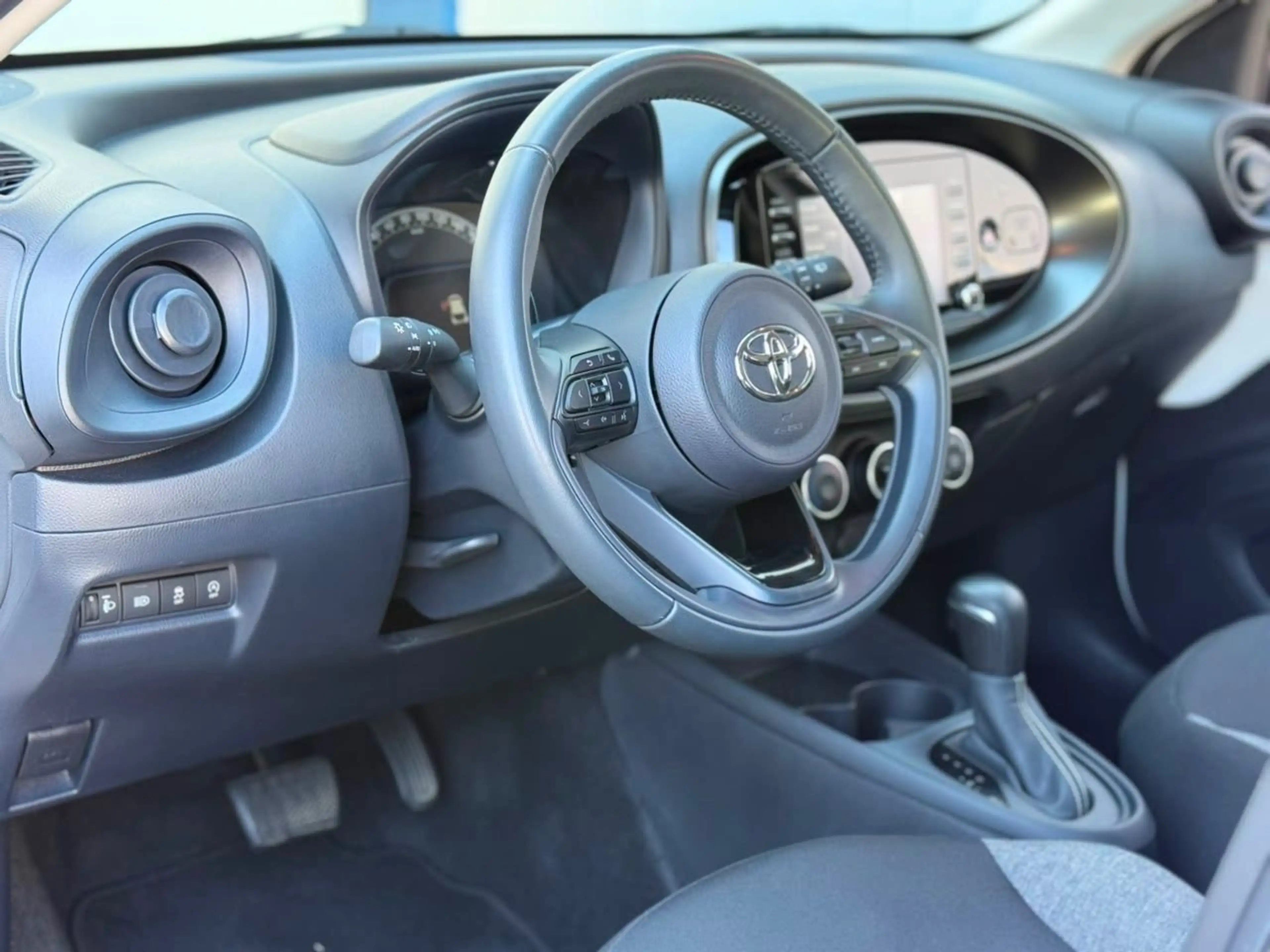 Toyota Aygo X Play — photo 14