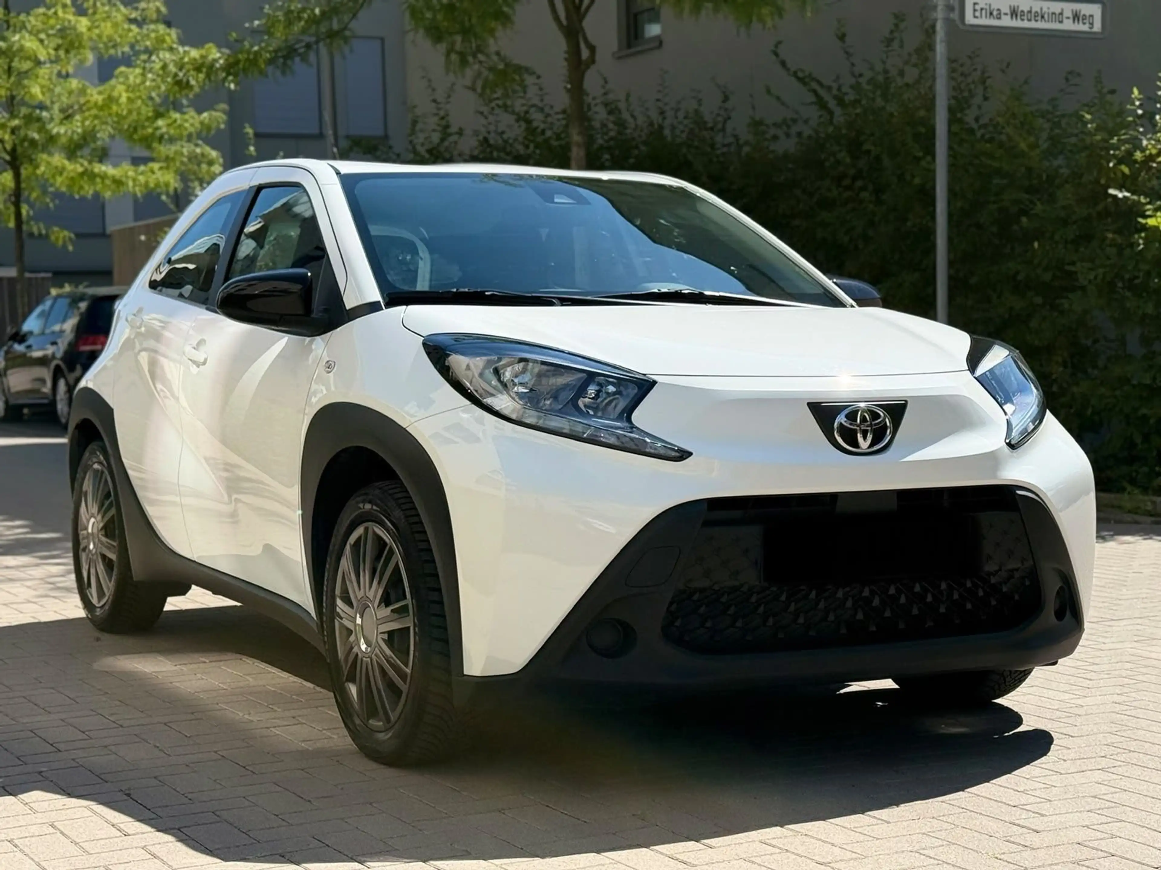 Toyota Aygo X Play — photo 3
