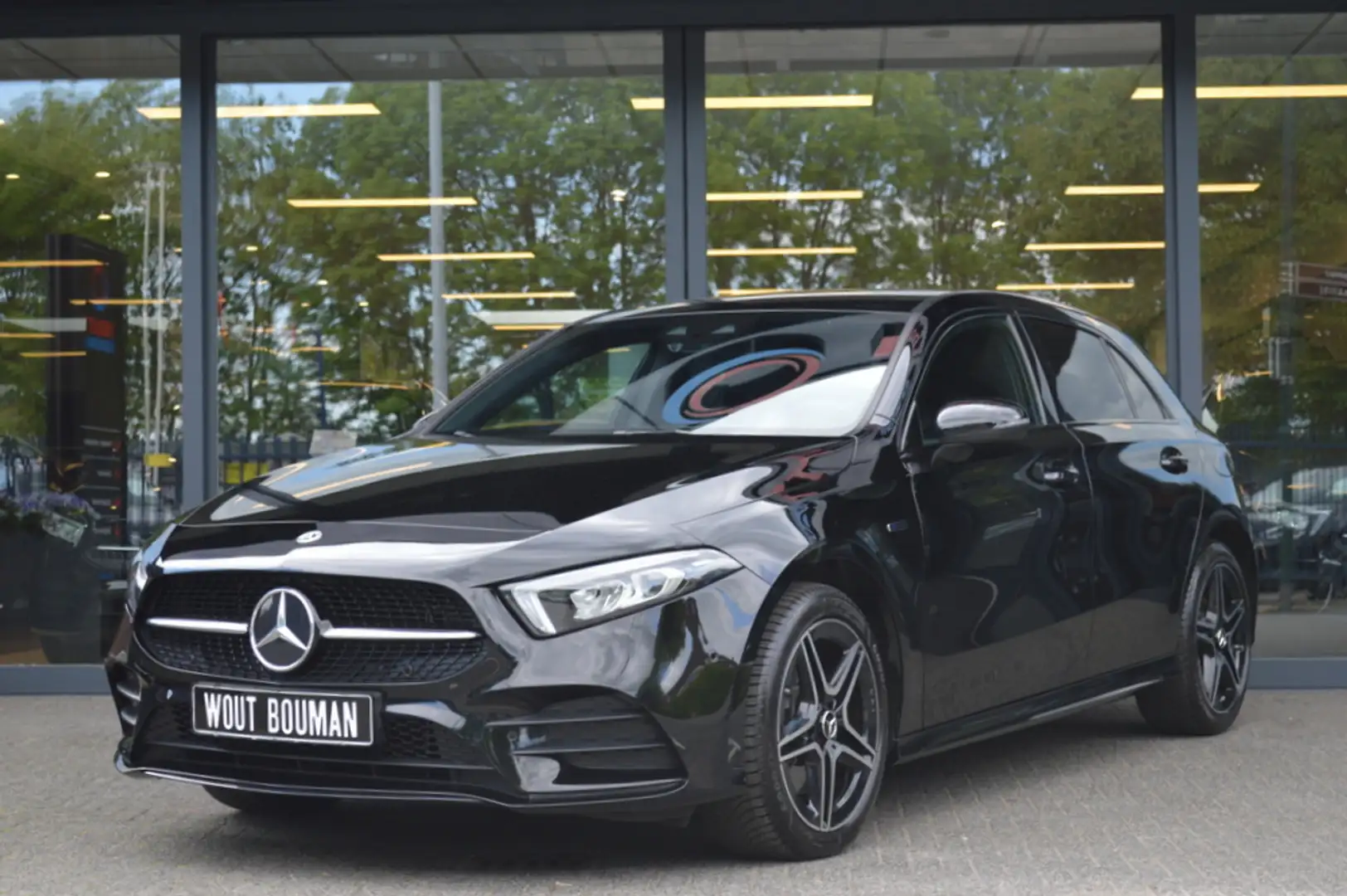 Mercedes-Benz A 250 e AMG Led Widescreen Sfeer Camera Night Augmented Nero - 2