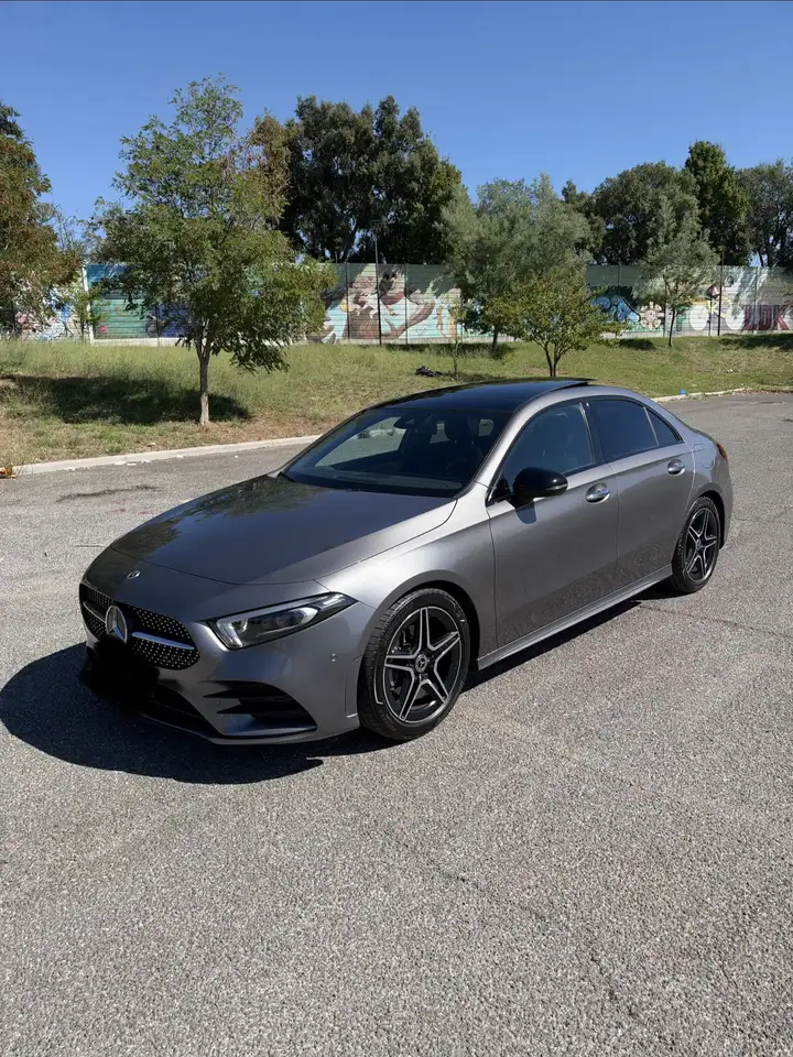 Mercedes-Benz A 180