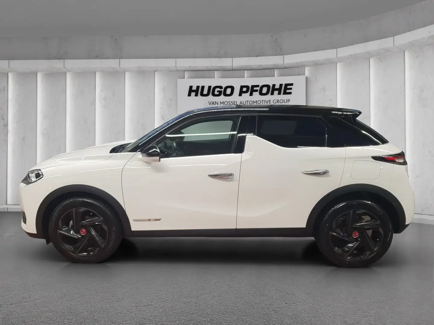 DS Automobiles DS 3 3 Perfor.Line Crossback Aut.*RFK*SHZ*PDC*LMF White - 2