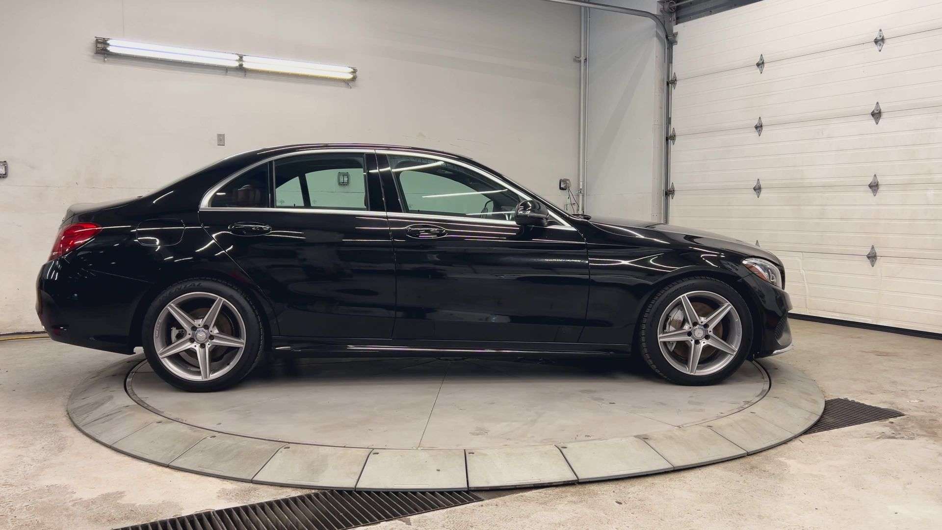 2016 Mercedes-Benz C-Class Sedan