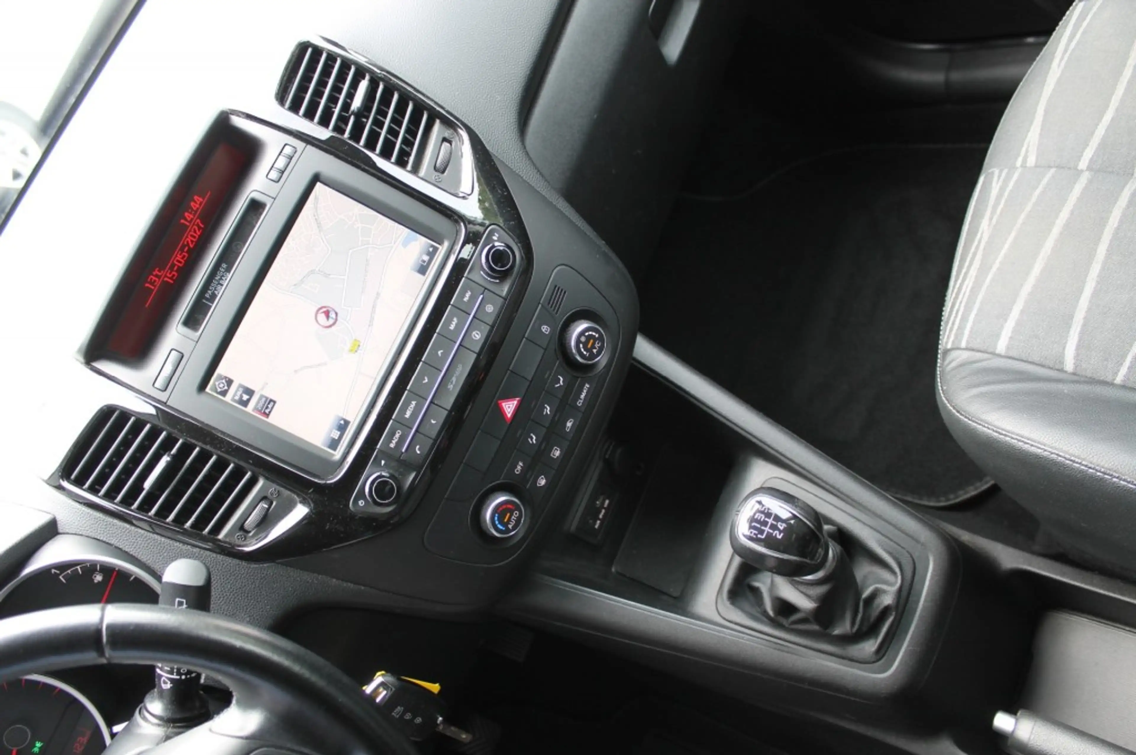Kia Venga 1.4 CVVT Dynamic Plus Line Navigatie - 1e Eigenaar — photo 8
