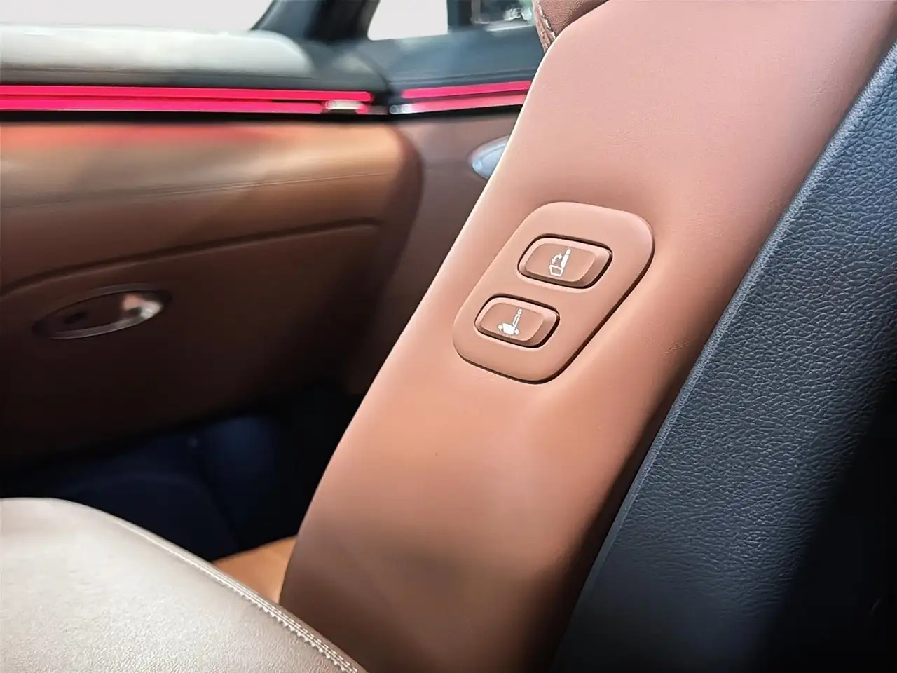Genesis GV70 снимка Genesis GV70