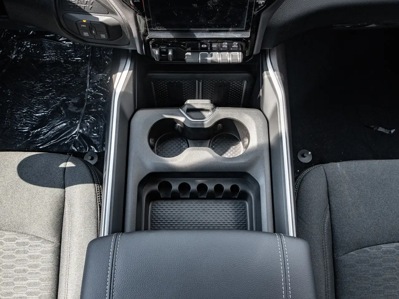 RAM 2500 снимка RAM 2500