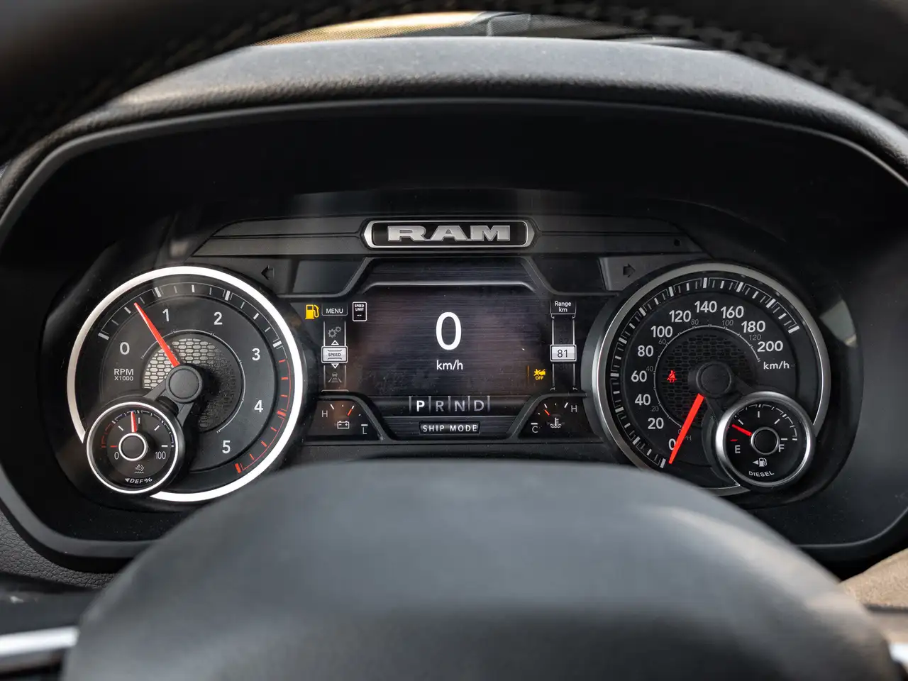 RAM 2500 снимка RAM 2500