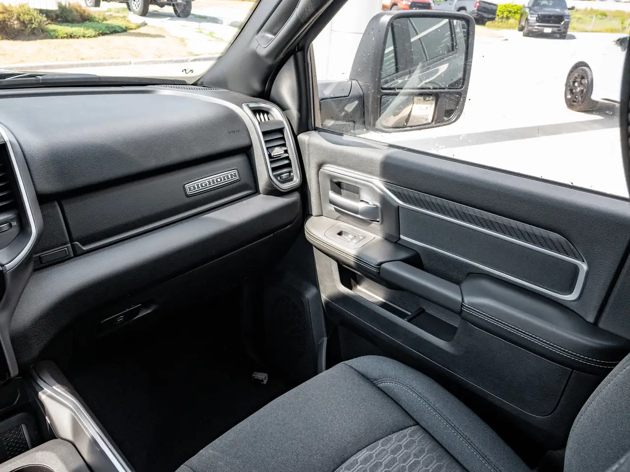 RAM 2500 снимка RAM 2500
