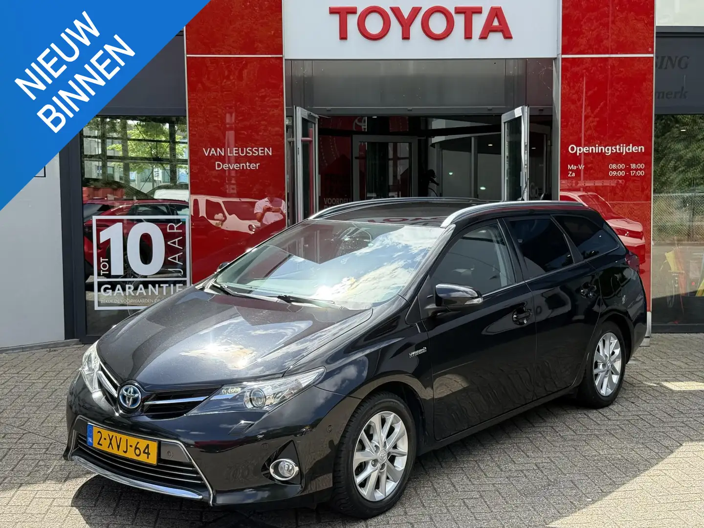 Toyota Auris Touring Sports 1.8 Hybrid Lease+ Top 5 editie ALL Zwart - 1